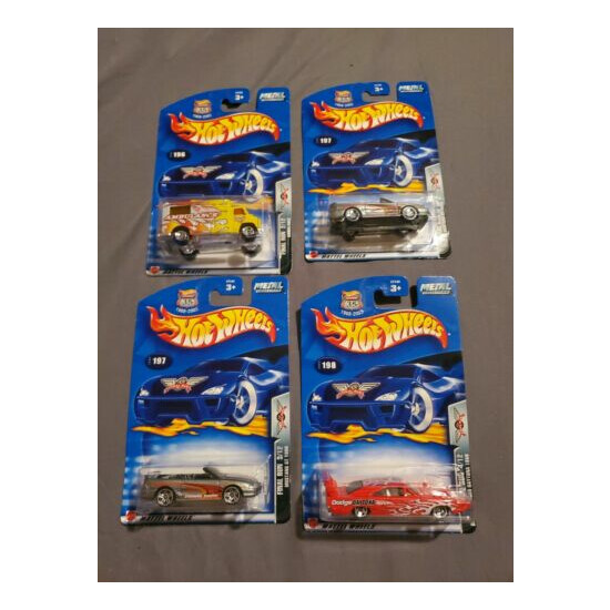 Hot Wheels Lot 2002 metal collection charger GT ambulance  {1}