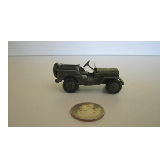 Vintage Dinky Toys US Army Jeep. Missing Windshield. Battle-Worn Some. {1}