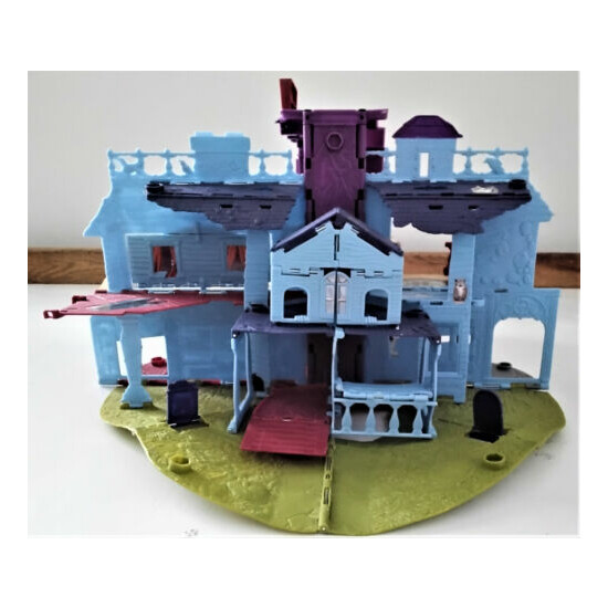 Matchbox Playset Haunted House Carry Along Toy Spooky Sound Pop Up Fold N Go  {1}