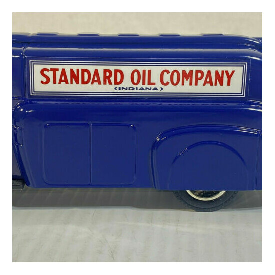 Vintage ERTL 1938 Standard Oil Dodge Airflow Tanker Diecast Coin Bank - 1993 {4}