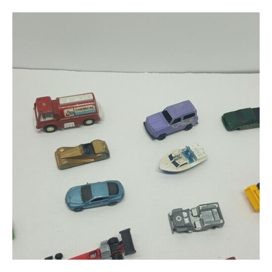 Matchbox Toy Car and misc Lot 20  {9}