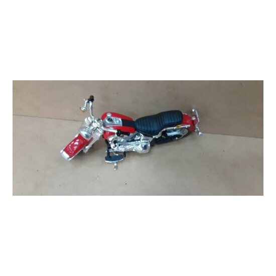 1958 58 FLH DUO GLIDE HARLEY DAVIDSON MOTORCYCLE H-D 1:24 SCALE DIORAMA MODEL {2}