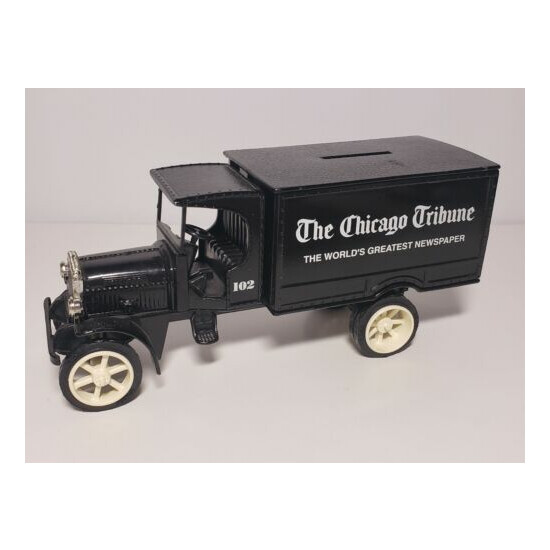 ERTL The Chicago Tribune Coin Banks Diecast Car Lot Of 3 {3}