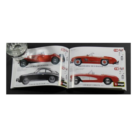 2000 Burago 1:18 & 1:24 SCALED CARS TOY CATALOG Rare & VHTF 112 Pages Full Color {3}