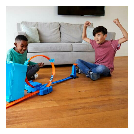 Hot Wheels Track Set with Loops and Storage Bin Kids Die Cast Car Play Race 10ft {1}