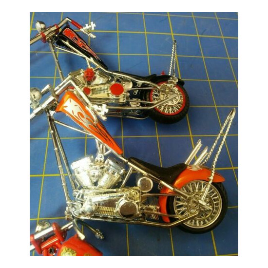 LOT of 4. 1:18 WEST COAST CHOPPERS. Joy Ride. Motorcycles. Missing parts. {8}