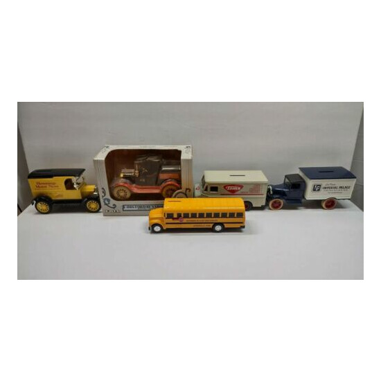 ERTL Diecast Truck/Banks. Lot of 5 With boxes {2}