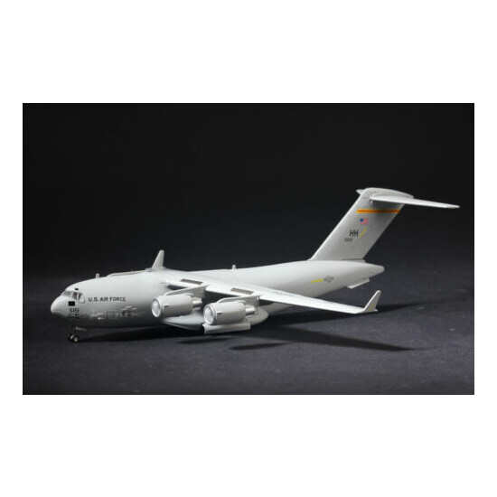 WLTK USAF C-17 Globemaster III Military Transport Aircraft 1/200 Diecast Model {9}