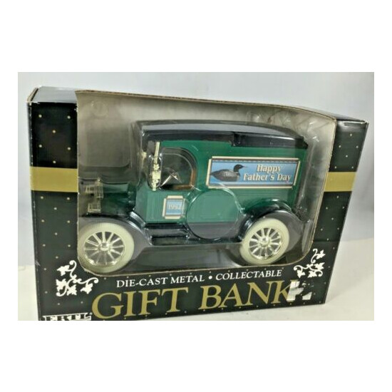 Fathers Day Collectible Gift Bank Ford Motor Co Vintage 1992 Green Die Cast New  {5}