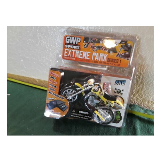GWP Sport Extreme Park Series 1, Motorcycle and mini skate park, NIB {6}