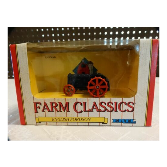 Vintage ERTL Collectible Farm Classics English Fordson #2526 Die-Cast Metal 1:43 {1}