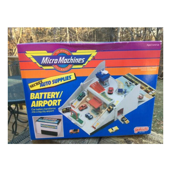 Vintage Micro Machines 1989 Battery/Airport #6466 NIB Galoob {1}