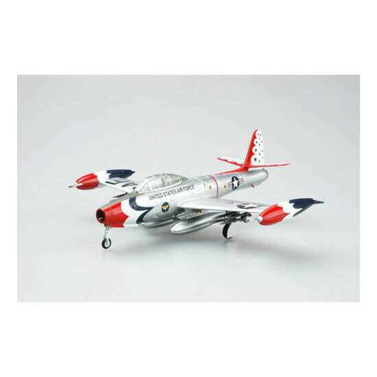 Easy Model 1/72 USAF F-84G Air demonstration flight team "THUNDERBIRDS" #36801 {2}