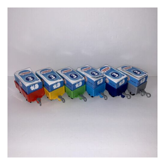 NEW Thomas & Friends Minis Blind Cargo Cars Series 3 Lot of 6 Mystery Trains {1}