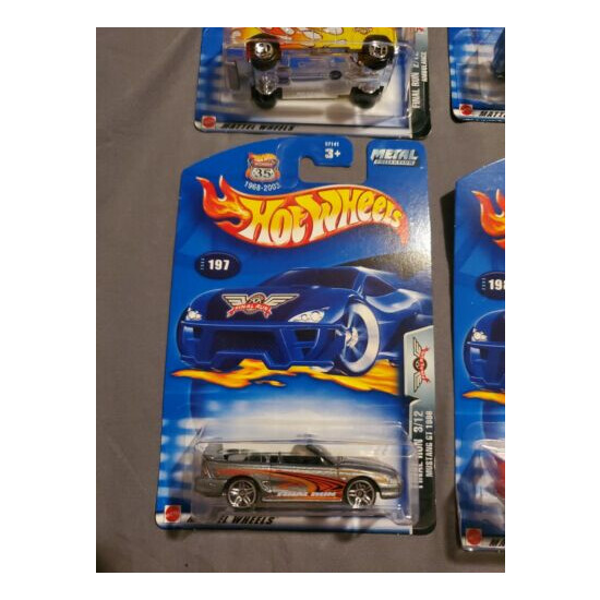 Hot Wheels Lot 2002 metal collection charger GT ambulance  {2}