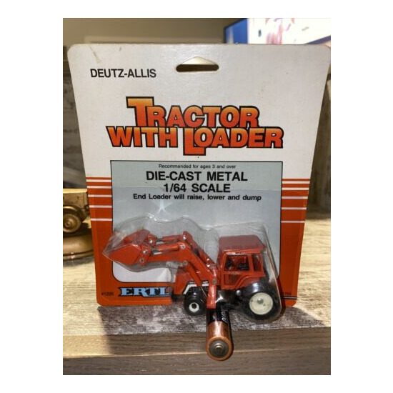 1/64th Scale Deutz-Allis Tractor with Loader Die-Cast Ertl {1}