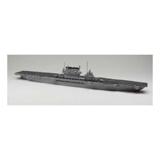Delphin 100 US Aircraft Carrier Saratoga 1945 1/1250 Scale Model Ship {1}