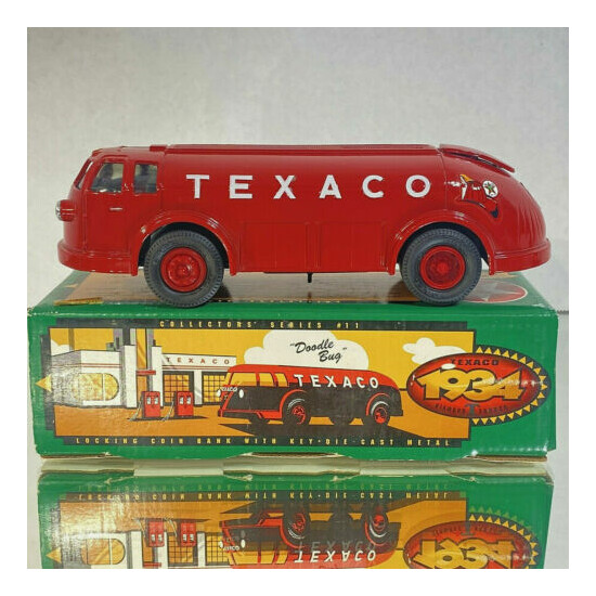 Vintage ERTL 1934 Texaco Diamond T Tanker "Doodle Bug" Diecast Coin Bank - 1994 {1}
