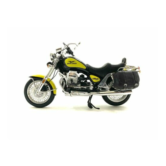 Maisto Moto Guzzi 1100i California Motorcycle 1/10 scale Special Edition #372 {1}