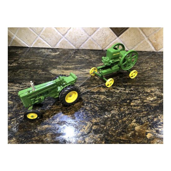 Perfect Ertl John Deere Die Cast Metal Farm Toy Tractor Model E Engine 2970 2246 {1}