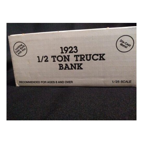 Ertl, Sovereign Bank, Die-Cast 1923 1/2 Ton Delivery Van Locking Coin Bank - NIB {2}