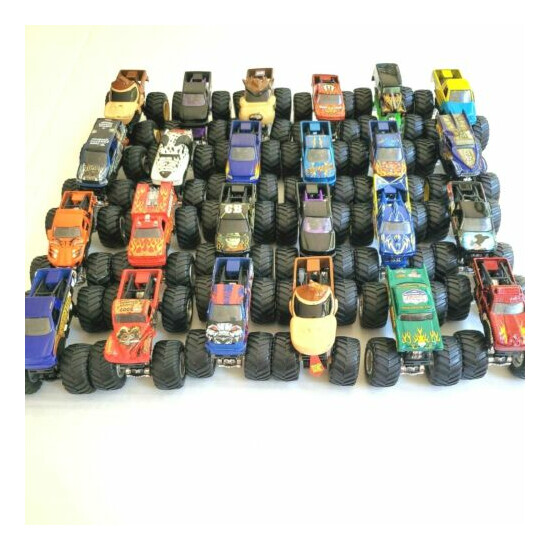 Lot of 24 Hot Wheels Monster Graphite Trucks Cars Gravedigger Donkey Kong etc {1}