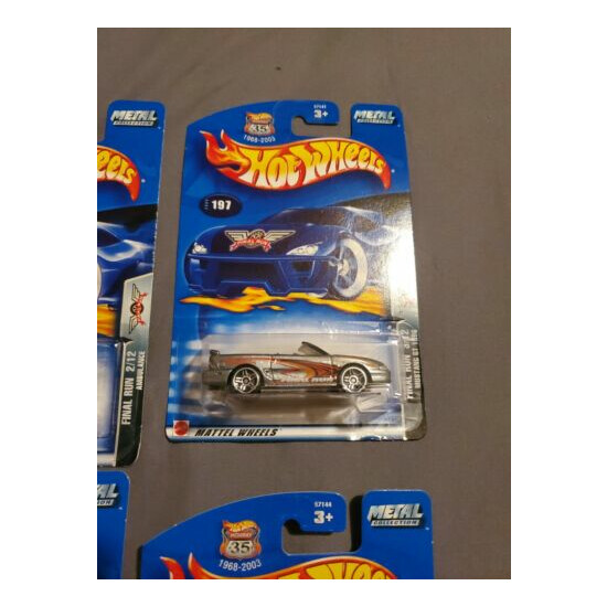 Hot Wheels Lot 2002 metal collection charger GT ambulance  {4}