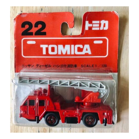 TOMY TOMICA No.22 NISSAN DIESEL AERIAL LADDER FIRE TRUCK ~ BLISTER ~ NEW SEALED {1}