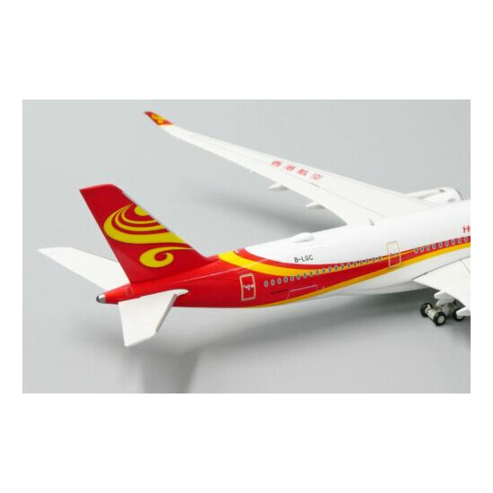 JC Wings 1:400 Hong Kong Airlines Airbus A350-900 XWB B-LGC {7}