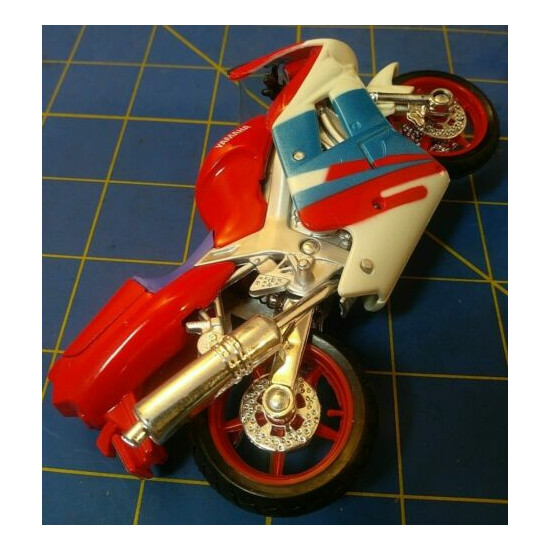 Vintage Yamaha Die Cast Motorcycle by Maisto {5}