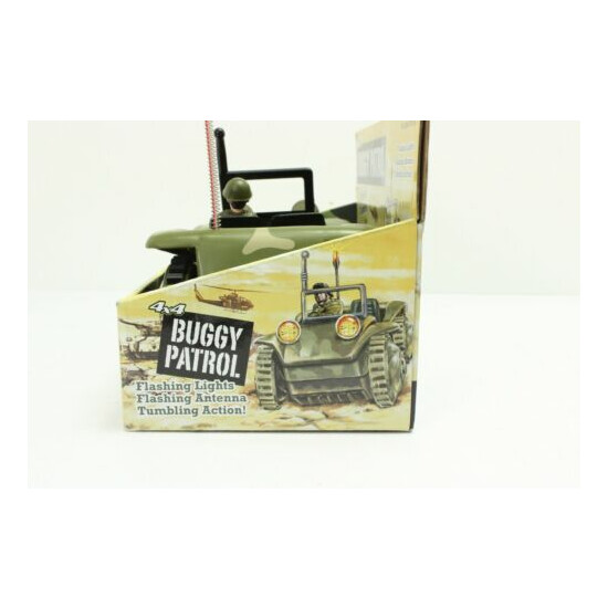 2011 Buggy Patrol Flashing Lights Antenna Army Military Jeep Tumbling Action Toy {3}