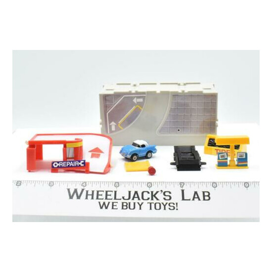 Travel City Gas Station Repair Shop Mini Play Set 1987 Micro Machines Galoob {2}