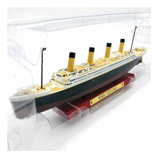 ATLAS RMS TITANIC Model Ship Steamer Metal Diecast Collect Gift Toy 1:1250 {1}