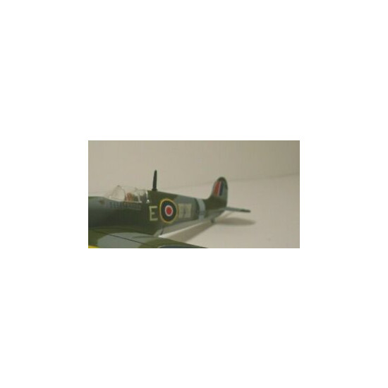 DINKY#719 SPITFIRE AIRPLANE BLACK REPLACEMENT PLASTIC ANTENNA / AERIAL  {1}