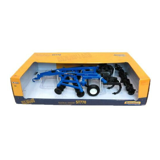 1/16th New Holland ST770 Ecolo Tiger Disk Ripper , Tillage Cultivator ERT13879 {1}