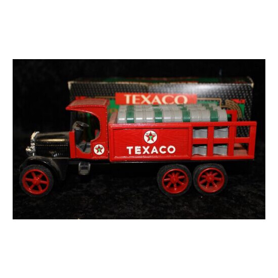 Ertl Texaco 1925 Kenworth Stake Truck Replica DieCast Coin Bank #9385 {2}