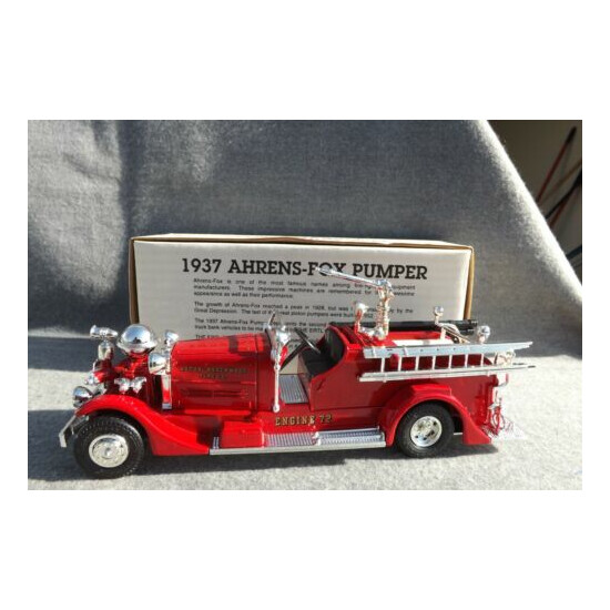 1937 ASTON-BEECHWOOD Ahrens-Fox 1992 Fire Truck Bank Ertl KEY+BOX 1/30 NEW 2771 {1}