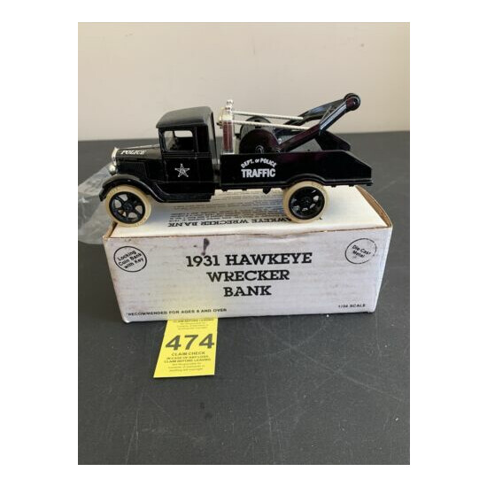 Ertl- Police Traffic 1931 Hawkeye Tow Truck/Wrecker Bank- Scale 1:34 W/Box {1}