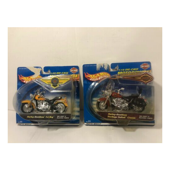 Twin Flame - Hot Wheels Motorcycle Co. 1:18 Die-Cast Metal 2001 Mattel {1}