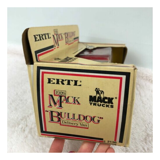 ERTL 1926 Mack BullDog Delivery Van Die-Cast Metal Replica Locking Coin Bank Key {3}
