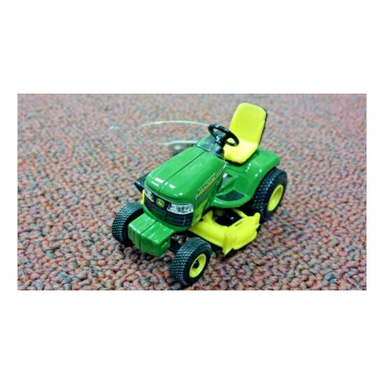 John Deere, Very Cool, Riding Tractor, With Lawn Mower Deck, ERTL Quality, 1/32 {5}