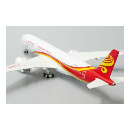 JC Wings 1:400 Hong Kong Airlines Airbus A350-900 XWB B-LGC {9}