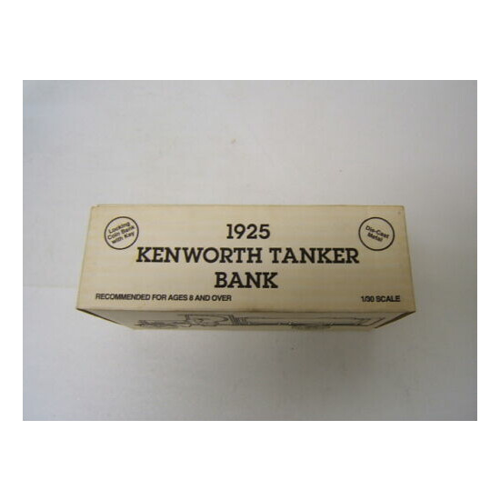 MIB ERTL 1925 Mobilgas Kenworth Tanker Bank 1:30 scale Diecast {2}