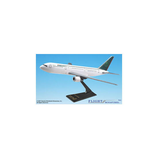 Flight Miniatures EvaAir Eva Airways Boeing 767-300 1:200 Scale RETIRED {1}