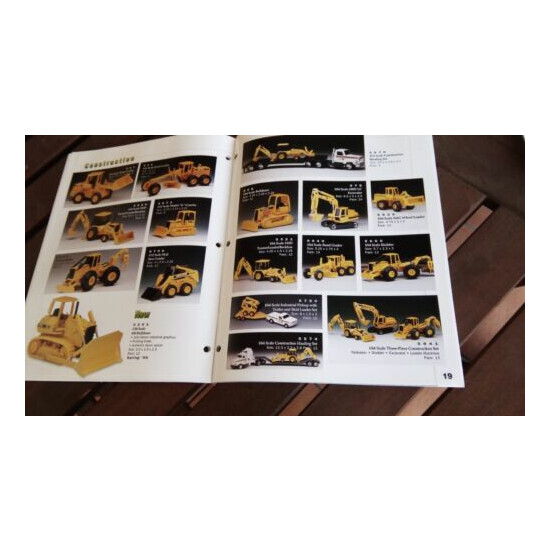John Deere ERTL Replicas Toy Catalogue Dealer's Brochure 1996. Last one! {5}