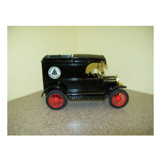 The Ertl Co Diecast Replica 1913 Ford Model T Van Bank w/Key Bell Telephone {4}