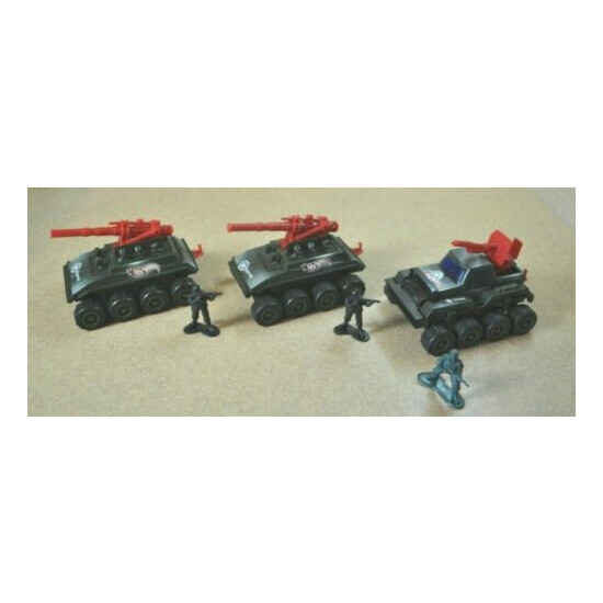 3 Lot 1986 Mattel Arco Hot Wheels Friction Army Vehicles *Plus 3 Army Soldiers {1}