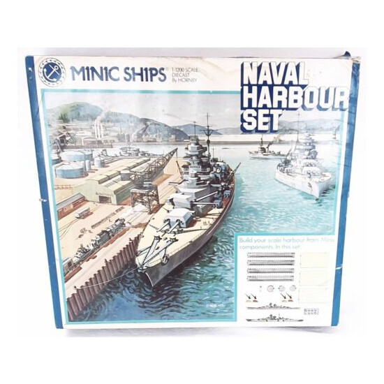 Triang Tri-ang MINIC SHIPS 1:1200 MILITARY NAVAL BATTLE SHIP HARBOUR SET MIB`60! {1}