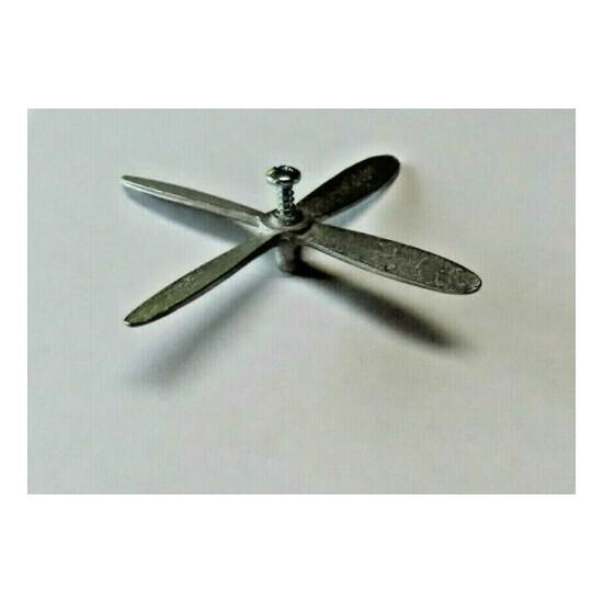Replacement cast metal propeller for Hubley 495 airplane {2}