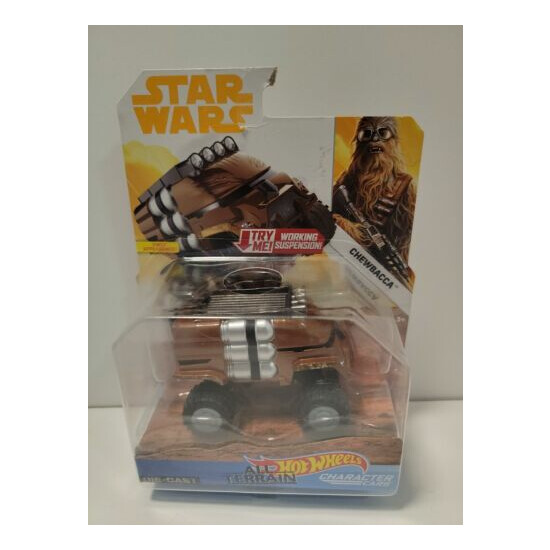Hot Wheels Star Wars All Terrain Die-Cast Chewbacca Character Car w/ suspension {1}